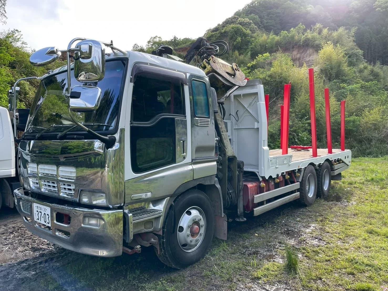 林業会社様 トラックの荷台塗装工事